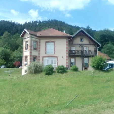 Les Accacias Bed & Breakfast Moyenmoutier